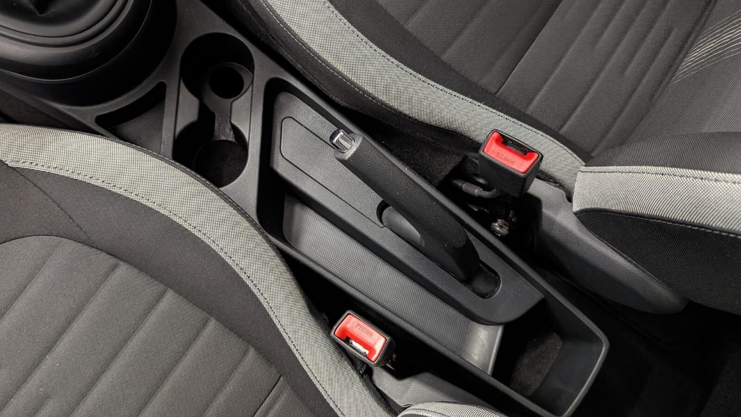 Used Hyundai i10 2020 for sale - 78047196: Photo 25