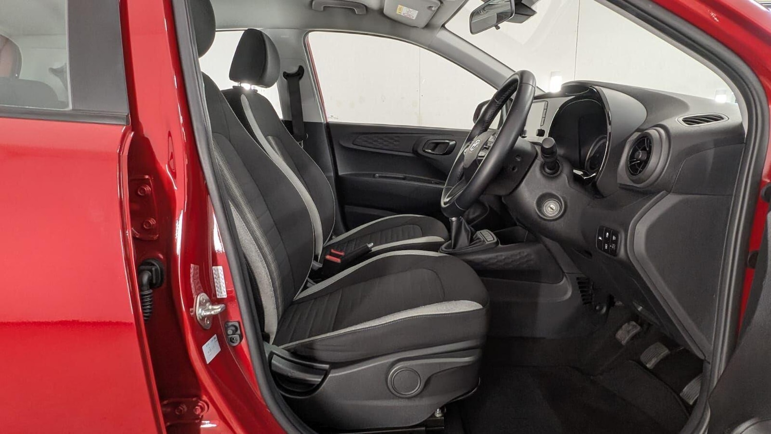 Used Hyundai i10 2020 for sale - 78047196: Photo 29