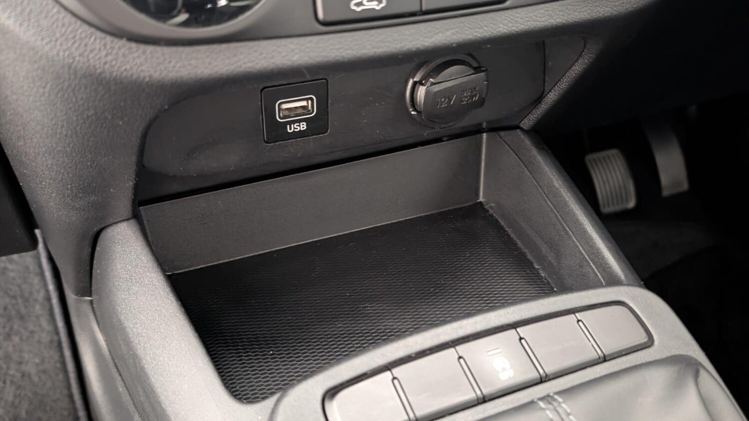 Used Hyundai i10 2020 for sale - 78047196: Photo 43