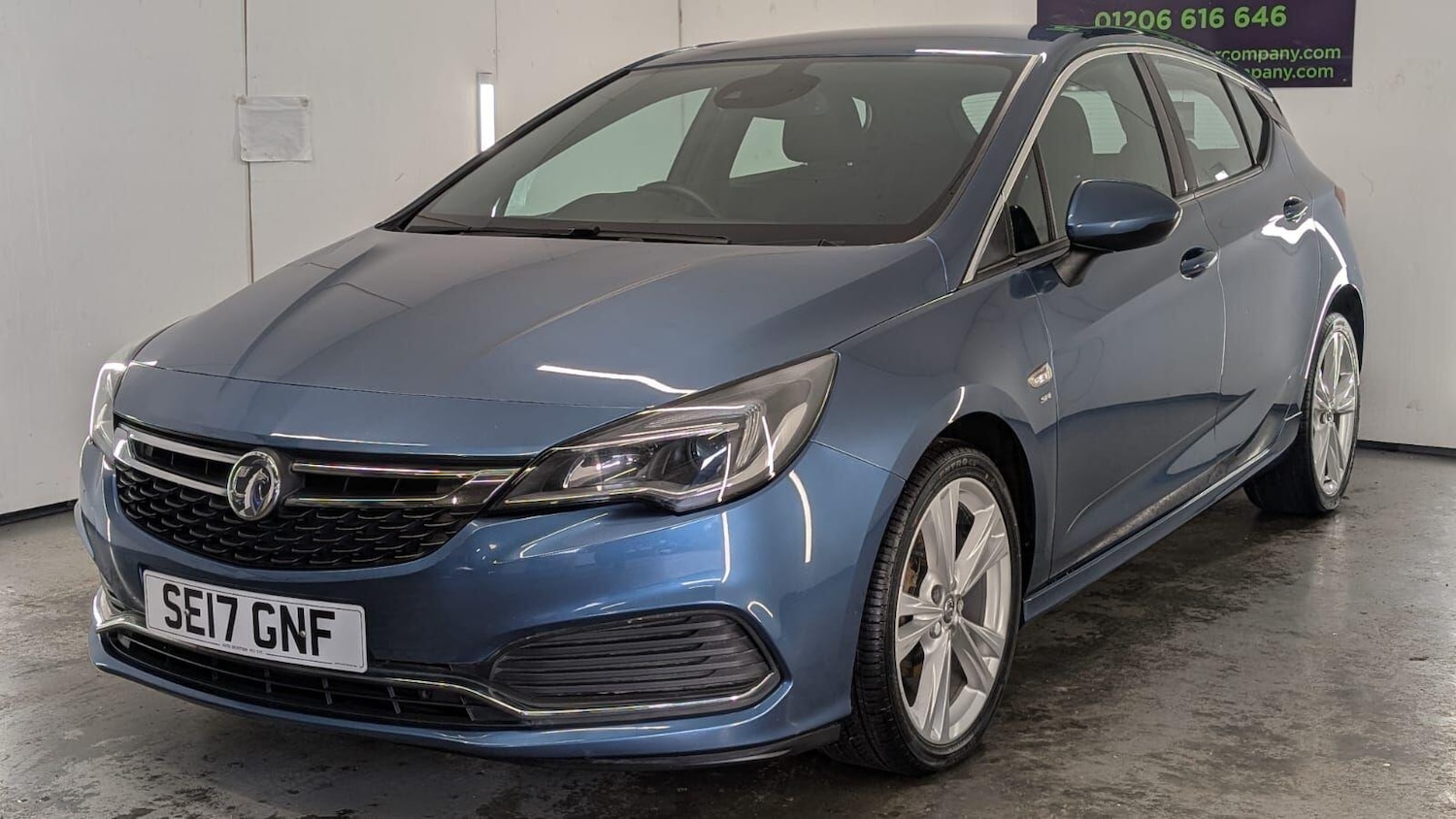 Used Vauxhall Astra 2017 for sale - 76926961: Photo 1