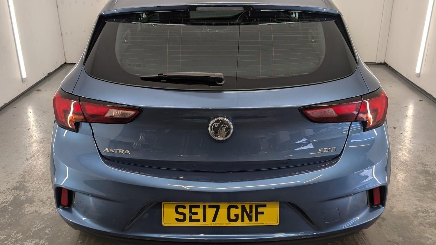 Used Vauxhall Astra 2017 for sale - 76926961: Photo 18