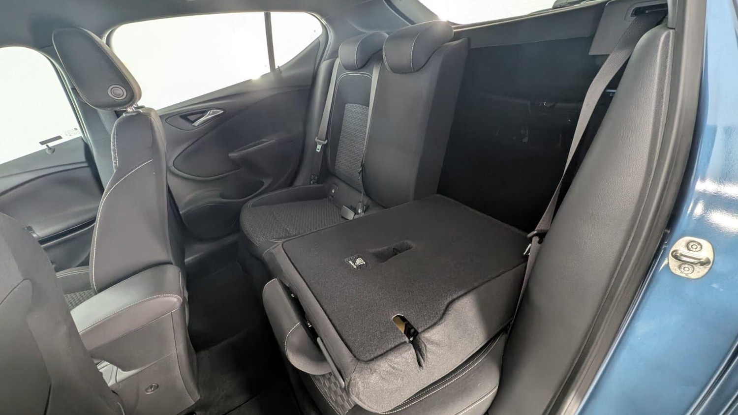 Used Vauxhall Astra 2017 for sale - 76926961: Photo 33