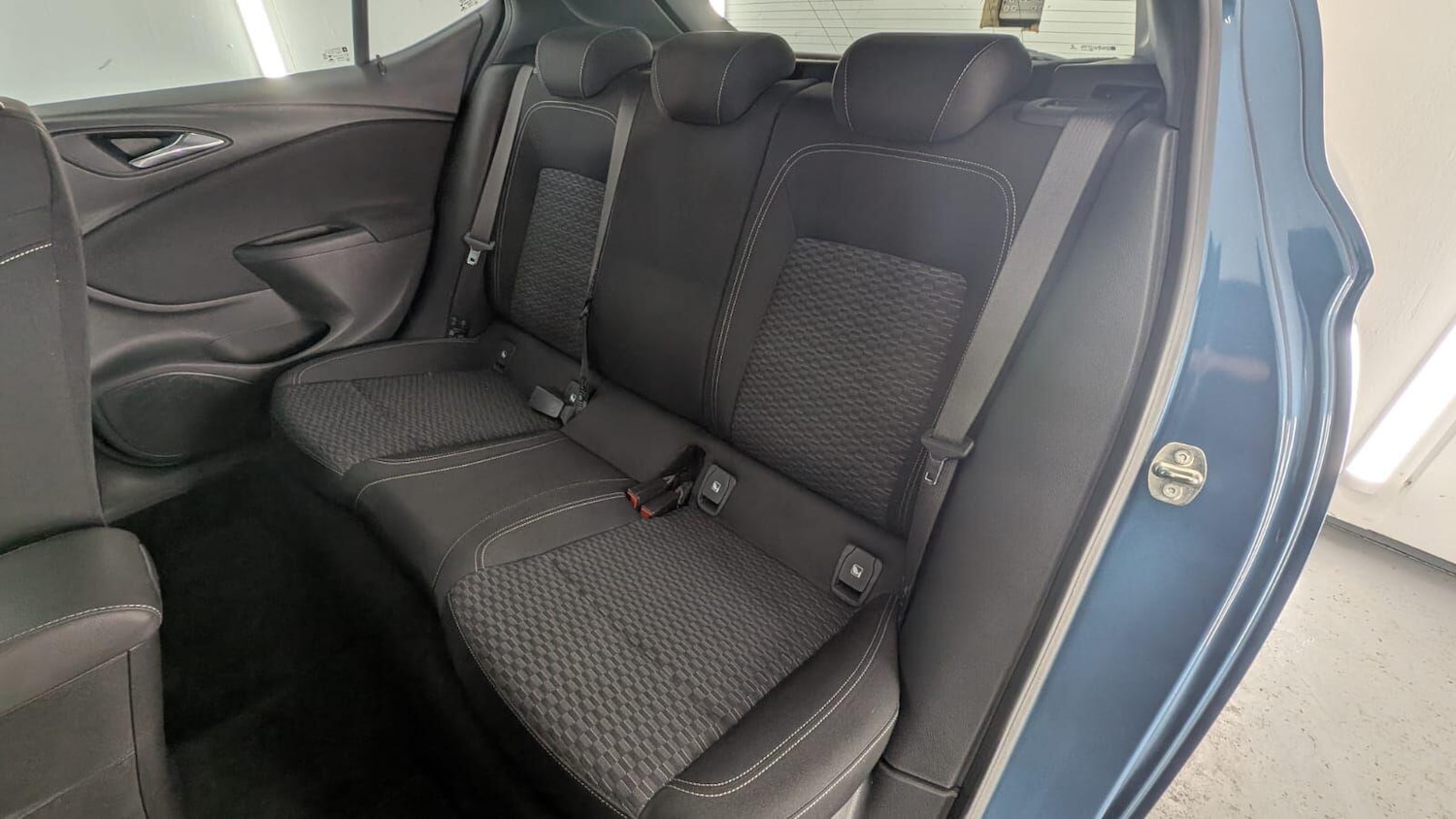 Used Vauxhall Astra 2017 for sale - 76926961: Photo 34