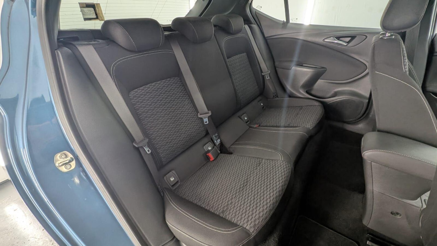 Used Vauxhall Astra 2017 for sale - 76926961: Photo 37