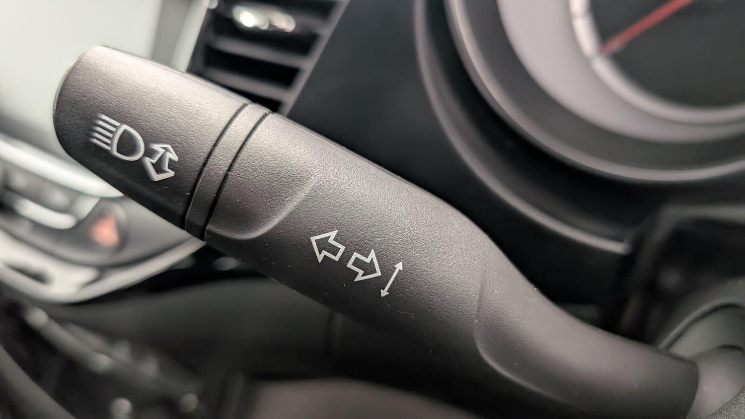 Used Vauxhall Astra 2017 for sale - 76926961: Photo 42