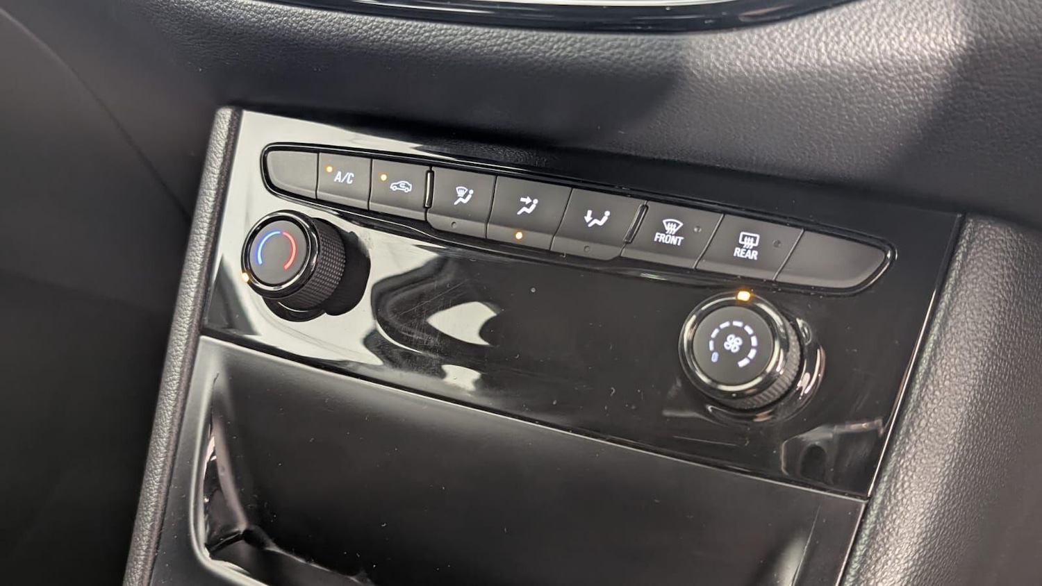 Used Vauxhall Astra 2017 for sale - 76926961: Photo 43