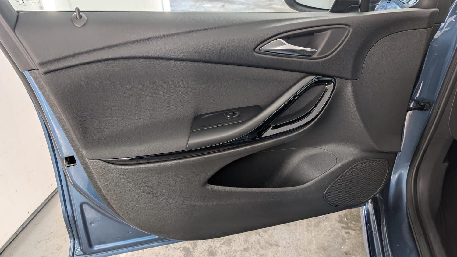 Used Vauxhall Astra 2017 for sale - 76926961: Photo 49