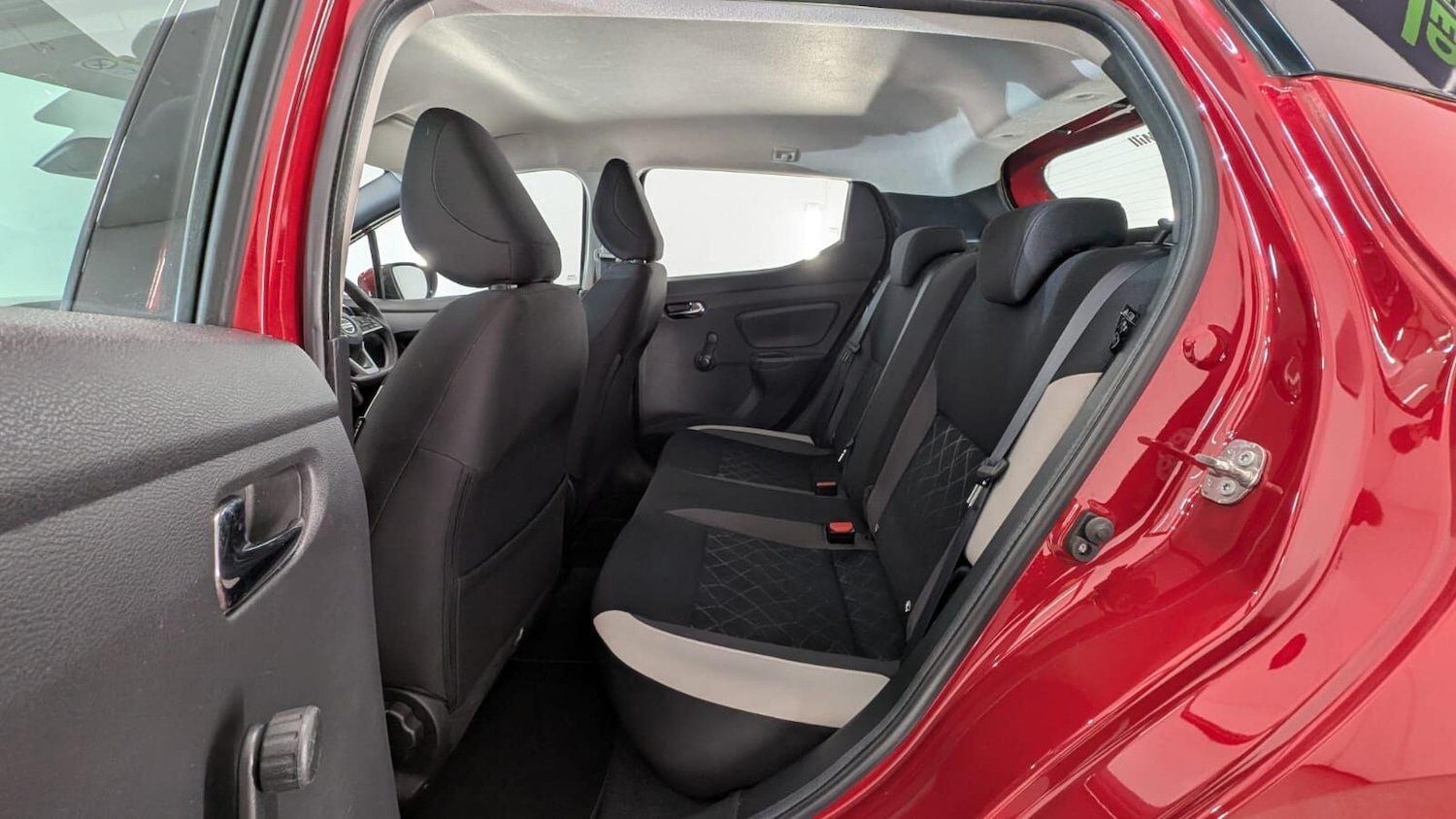 Used Nissan Micra 2018 for sale - 78127442: Photo 33