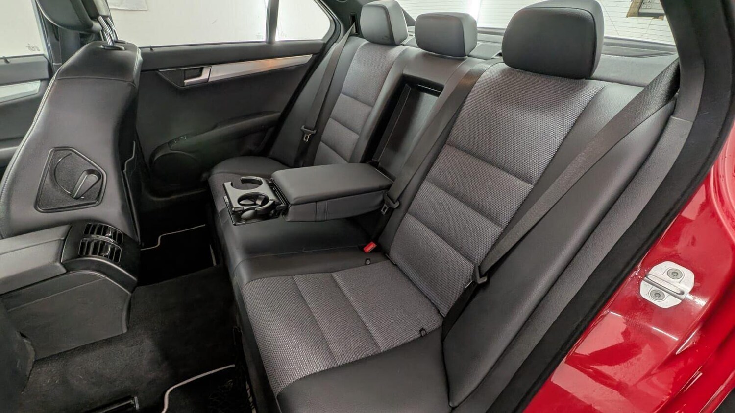 Used Mercedes-Benz C Class for sale - 77625974: Photo 30