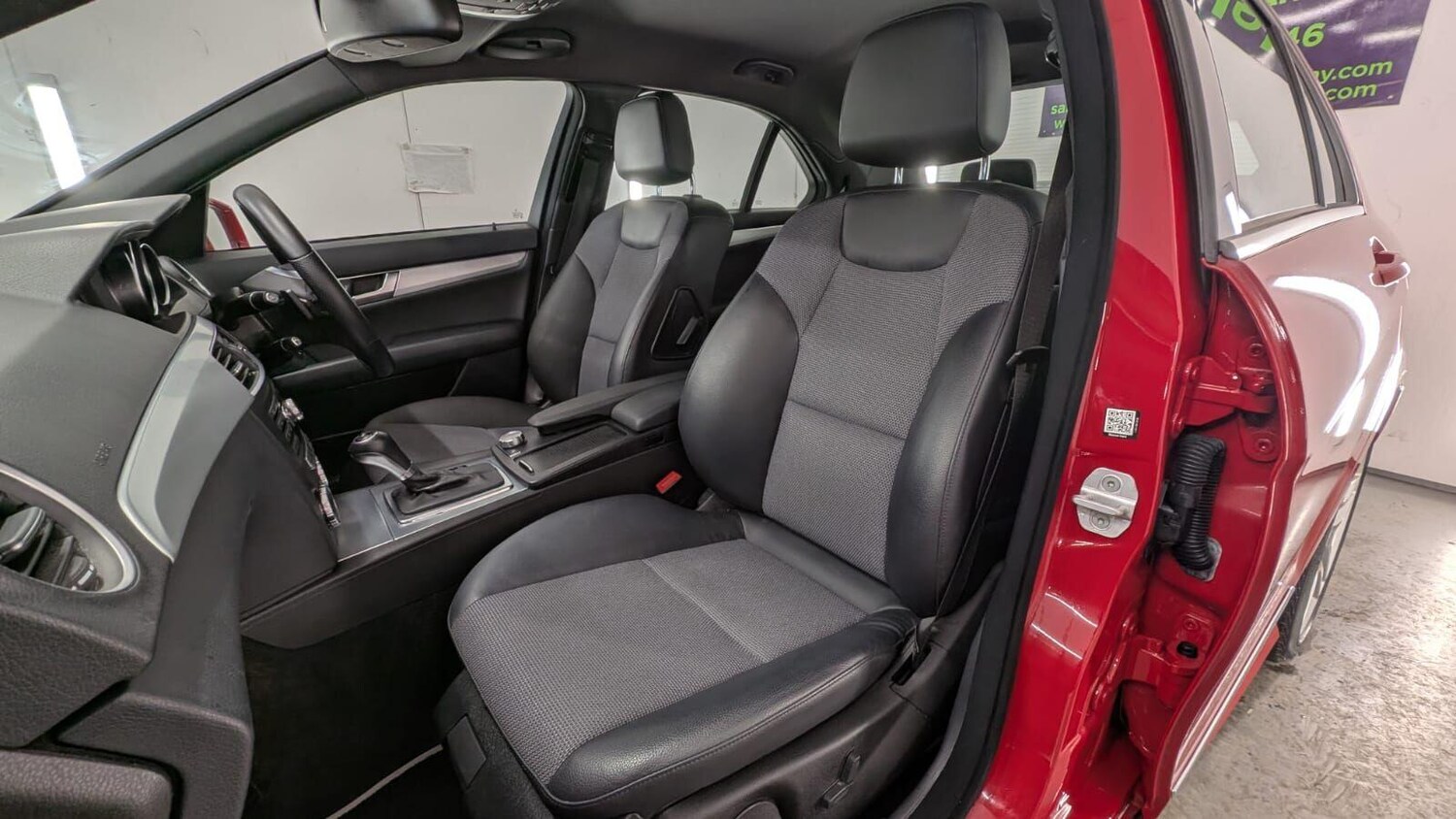 Used Mercedes-Benz C Class for sale - 77625974: Photo 69