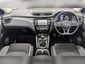Used Nissan Qashqai 2017 for sale - 78741965: Photo