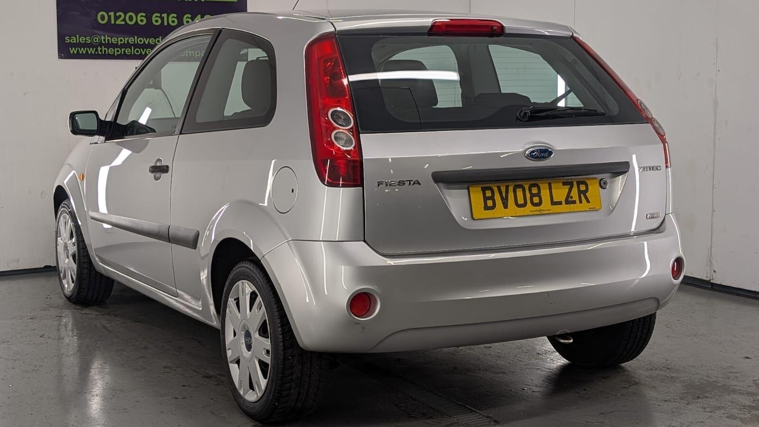 Used Ford Fiesta 2008 for sale - 76432993: Photo 2