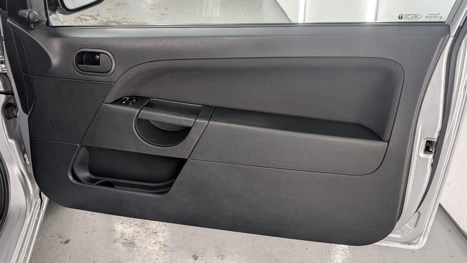 Used Ford Fiesta 2008 for sale - 76432993: Photo 24