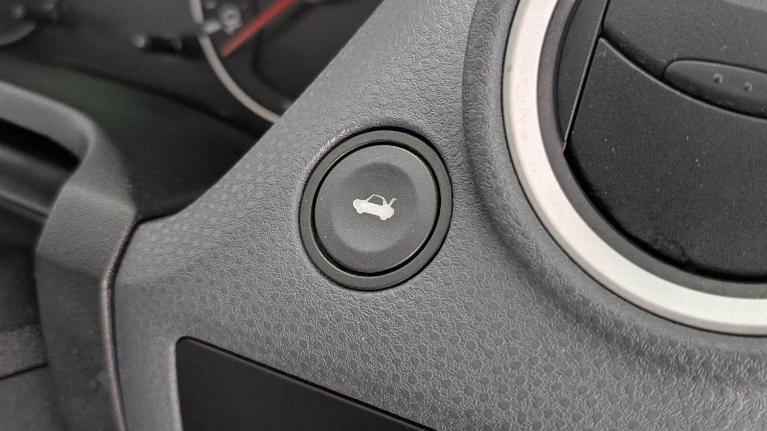 Used Ford Fiesta 2008 for sale - 76432993: Photo 31