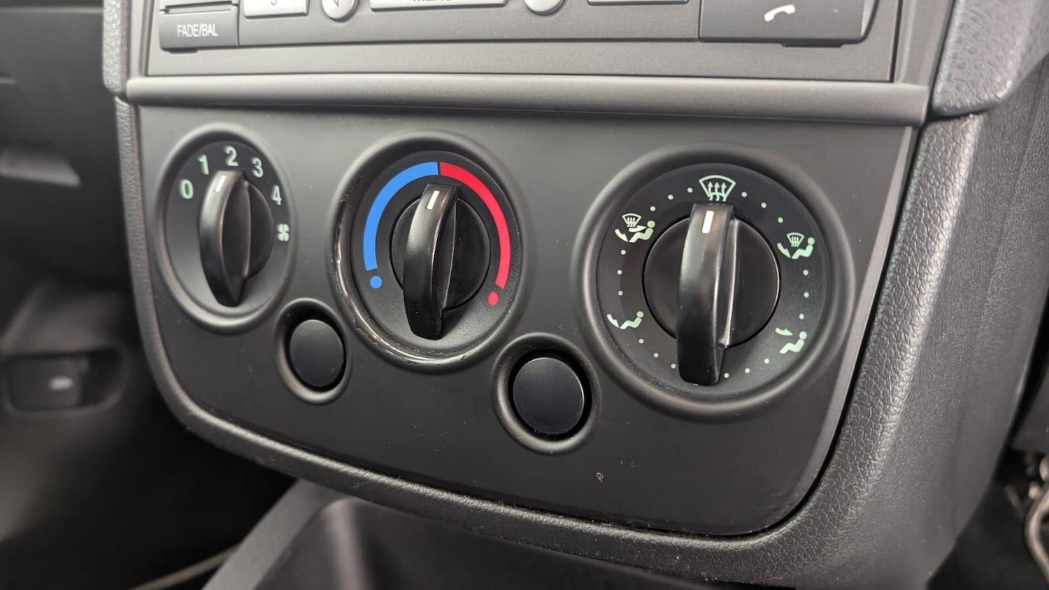 Used Ford Fiesta 2008 for sale - 76432993: Photo 42