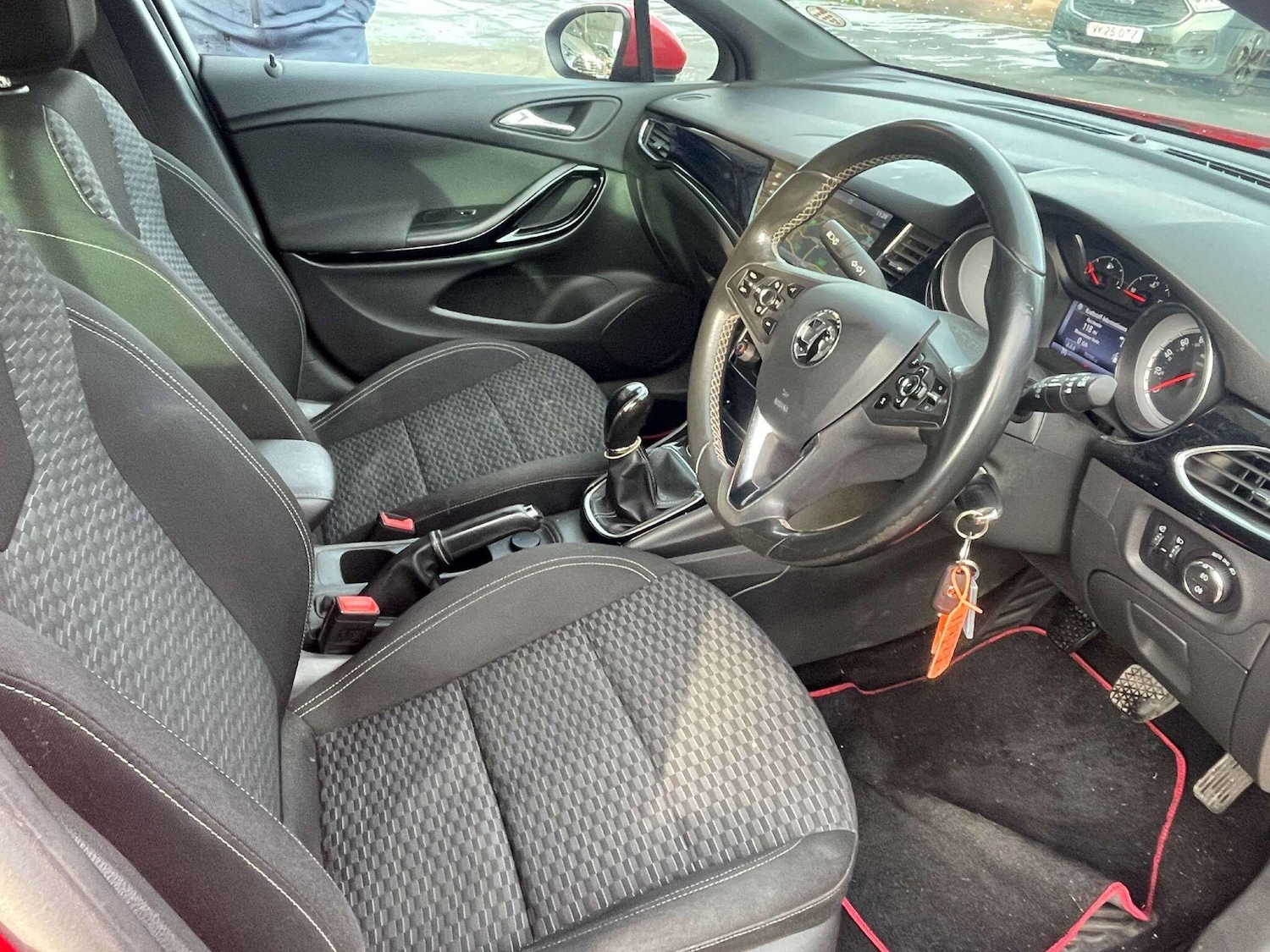 Used Vauxhall Astra 2017 for sale - 77230443: Photo 3