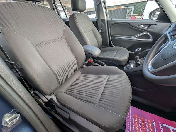 Used Vauxhall Zafira Tourer 2016 for sale - 76002566: Photo 31