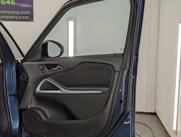 Used Vauxhall Zafira Tourer 2016 for sale - 76002566: Photo 46