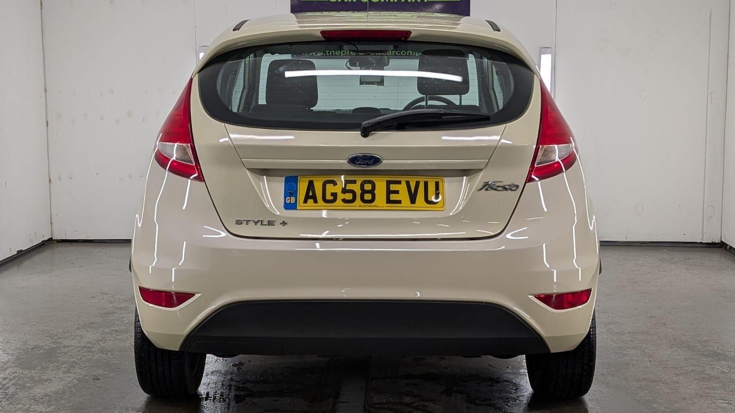 Used Ford Fiesta for sale - 77190682: Photo 2