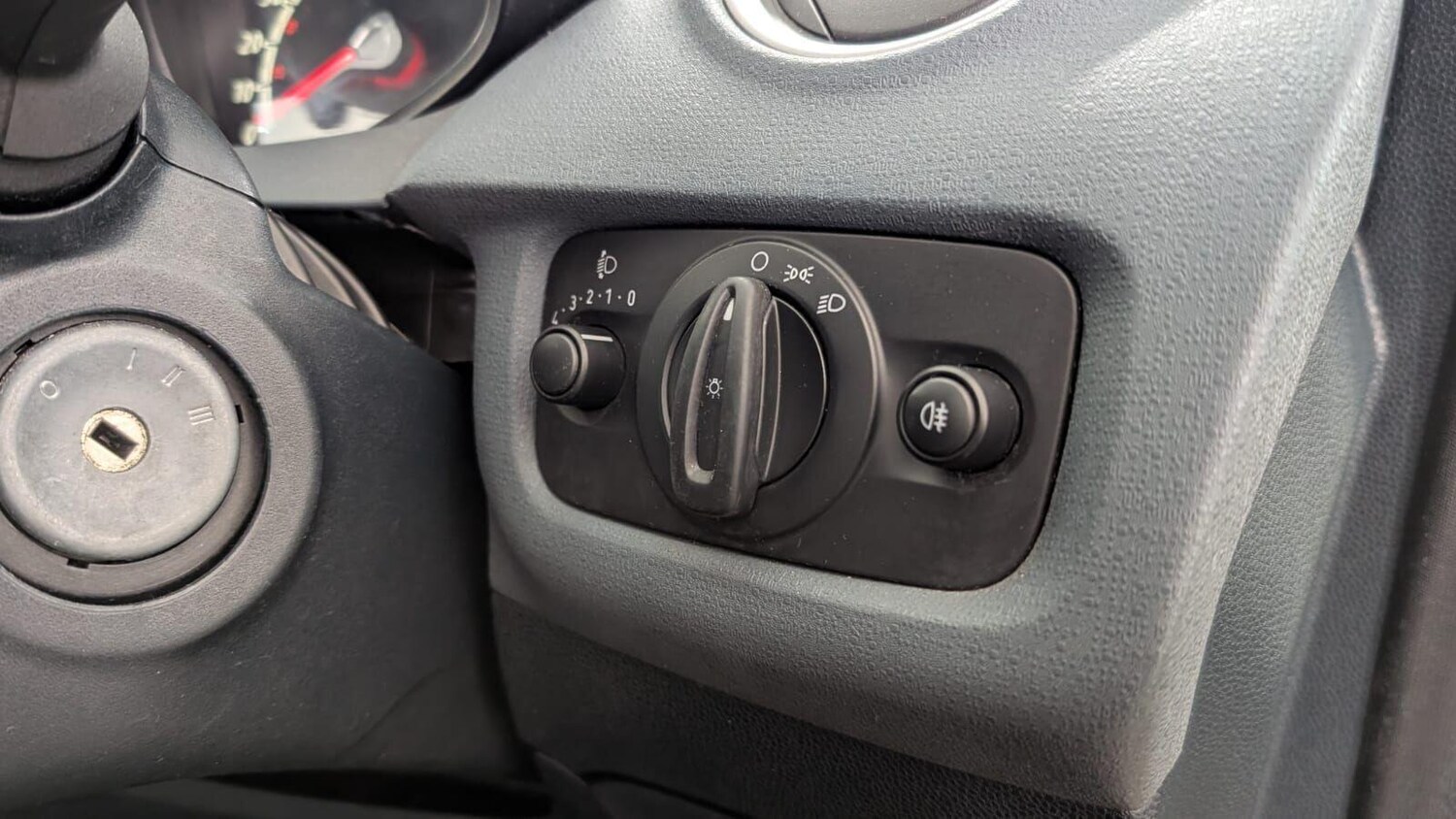 Used Ford Fiesta for sale - 77190682: Photo 48