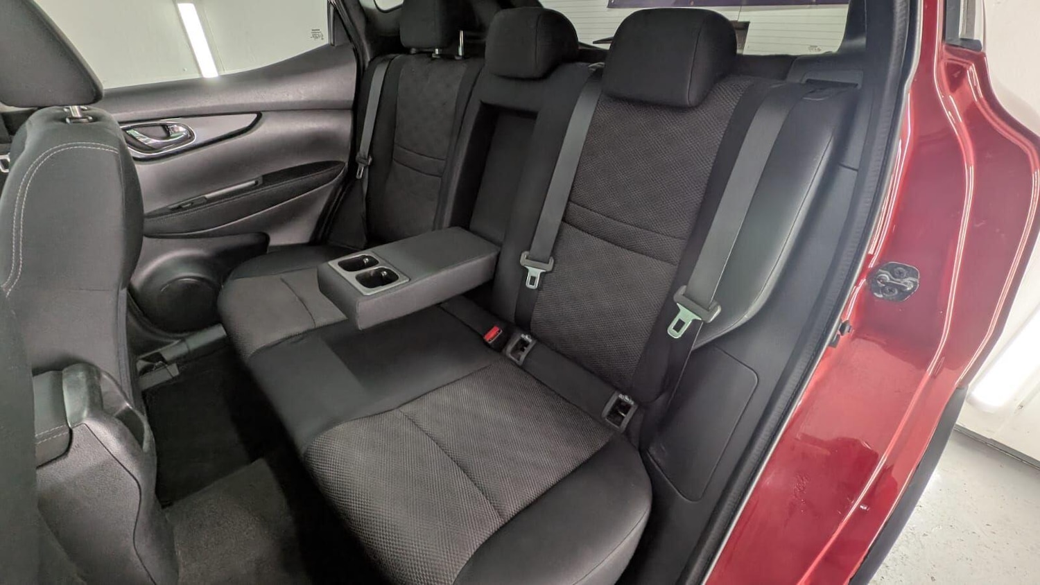 Used Nissan Qashqai 2014 for sale - 76832769: Photo 32