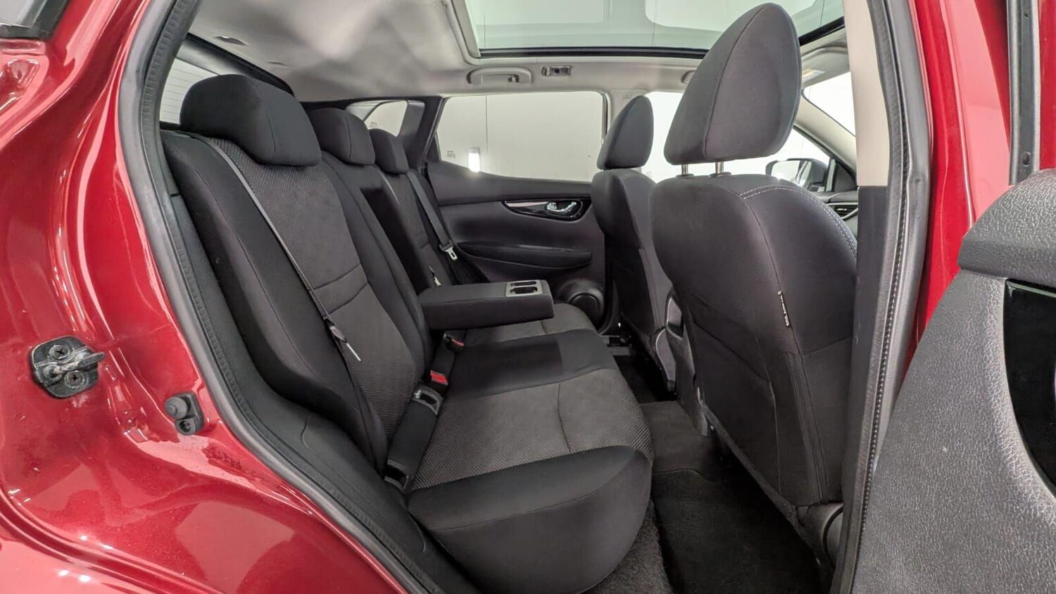 Used Nissan Qashqai 2014 for sale - 76832769: Photo 49