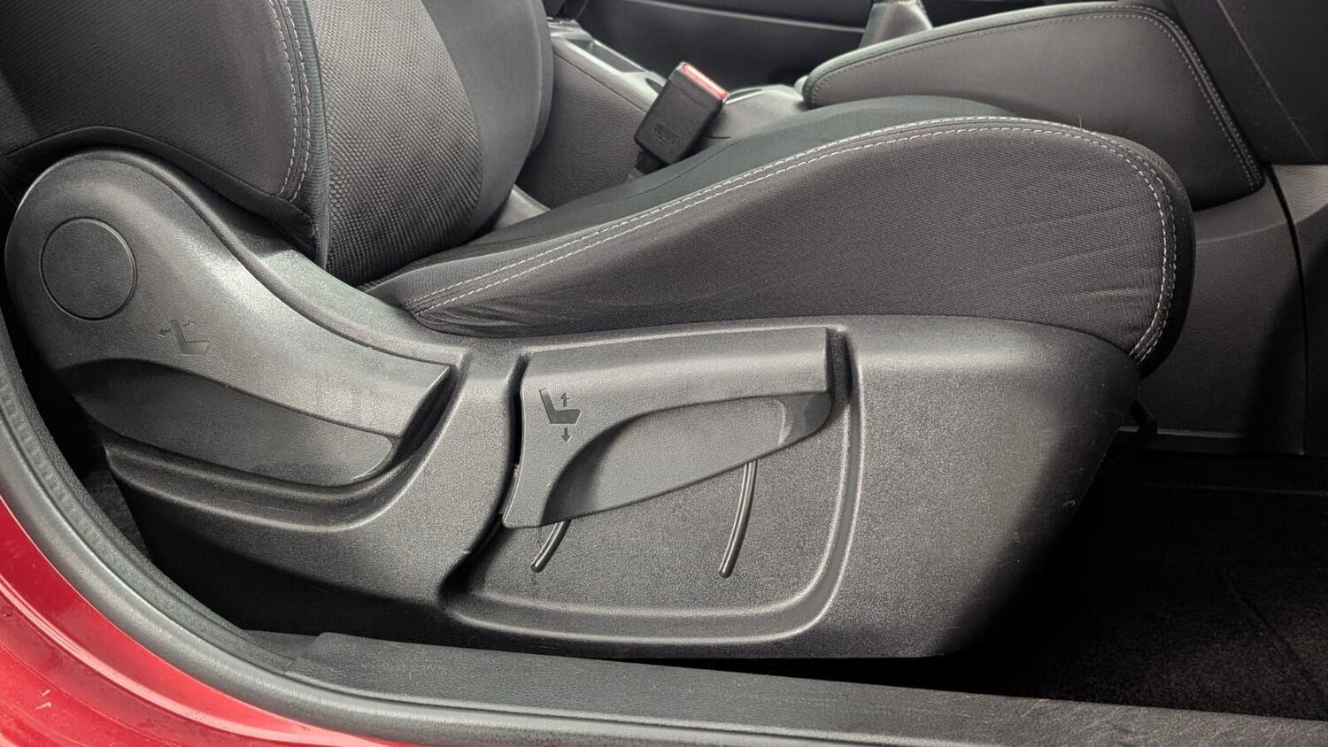 Used Nissan Qashqai 2014 for sale - 76832769: Photo 52