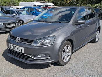 Used Volkswagen Polo 2016 for sale - 79668988: Photo