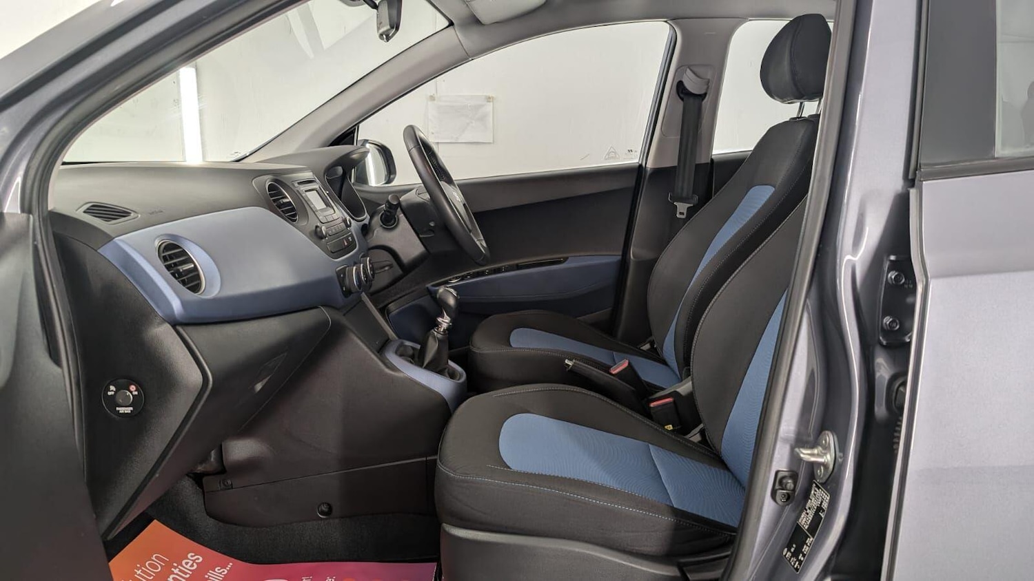 Used Hyundai i10 2014 for sale - 76432549: Photo 24