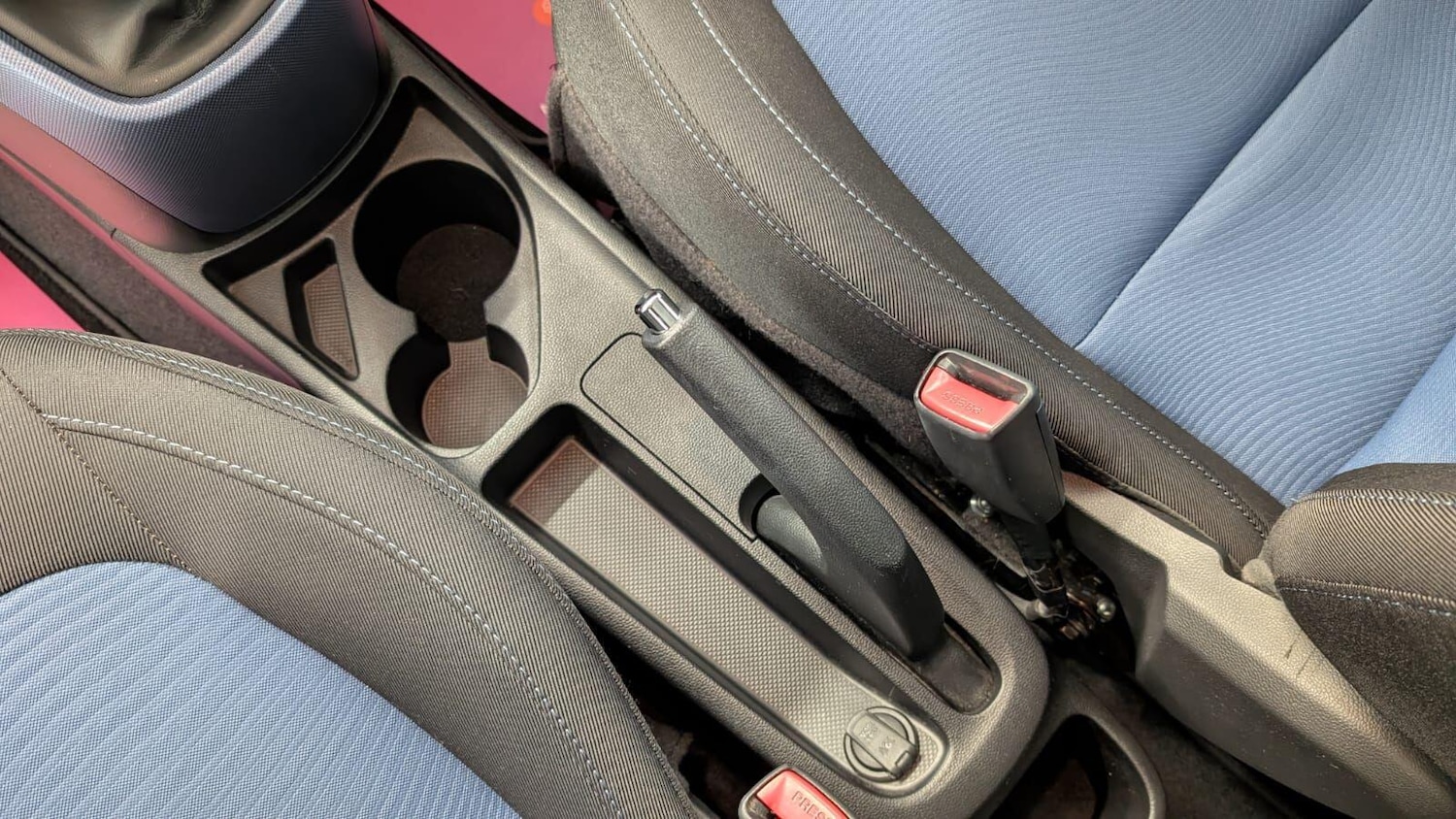 Used Hyundai i10 2014 for sale - 76432549: Photo 28