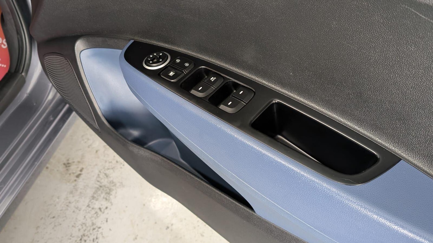 Used Hyundai i10 2014 for sale - 76432549: Photo 46