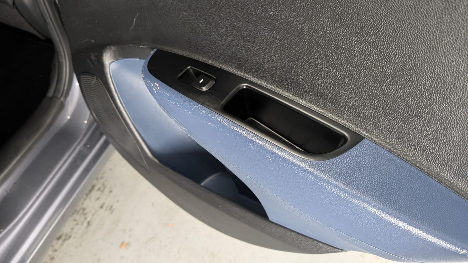 Used Hyundai i10 2014 for sale - 76432549: Photo 49