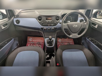 Used Hyundai i10 2014 for sale - 76432549: Photo
