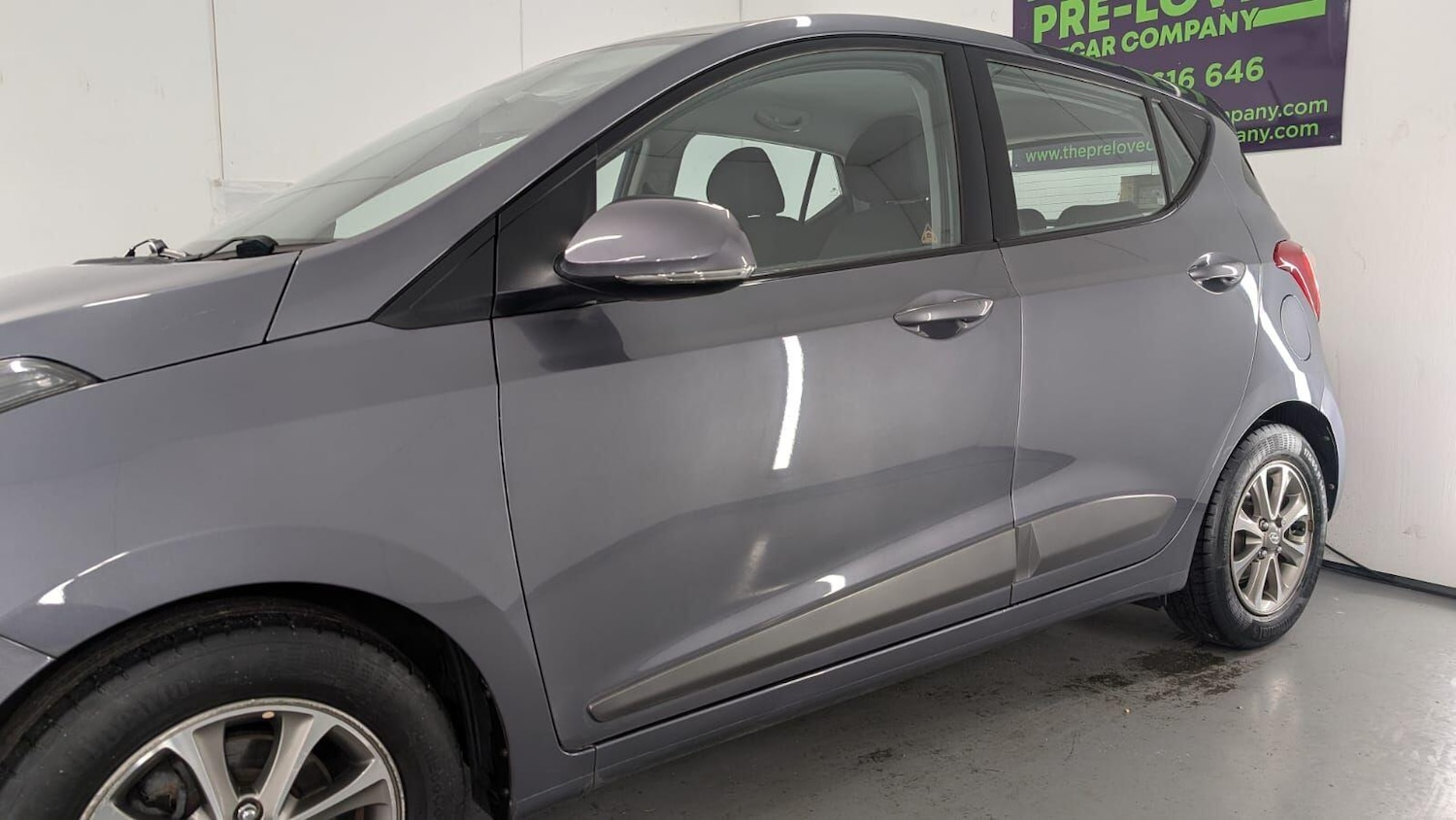 Used Hyundai i10 2014 for sale - 76432549: Photo 64