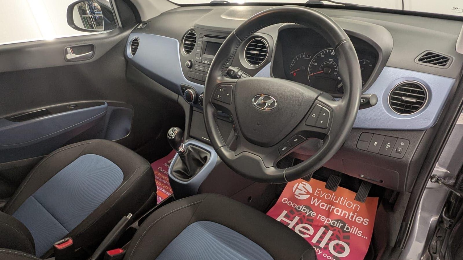 Used Hyundai i10 2014 for sale - 76432549: Photo 68