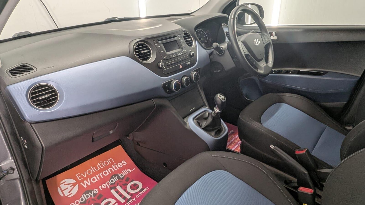 Used Hyundai i10 2014 for sale - 76432549: Photo 69