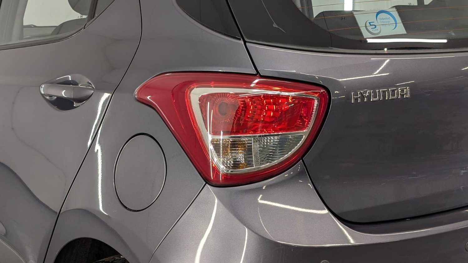 Used Hyundai i10 2014 for sale - 76432549: Photo 86