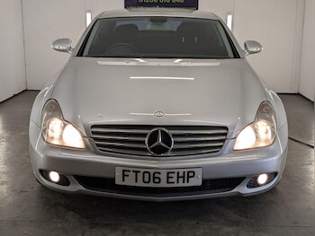 Used Mercedes-Benz CLS 2006 for sale - 75609475: Photo