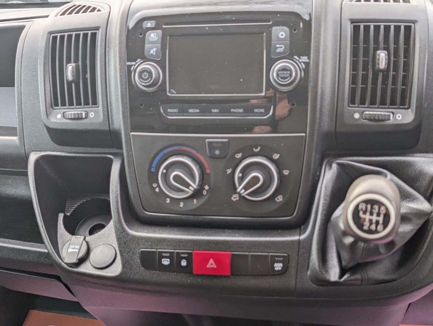 Used Peugeot Boxer 2017 for sale - 76484538: Photo 32