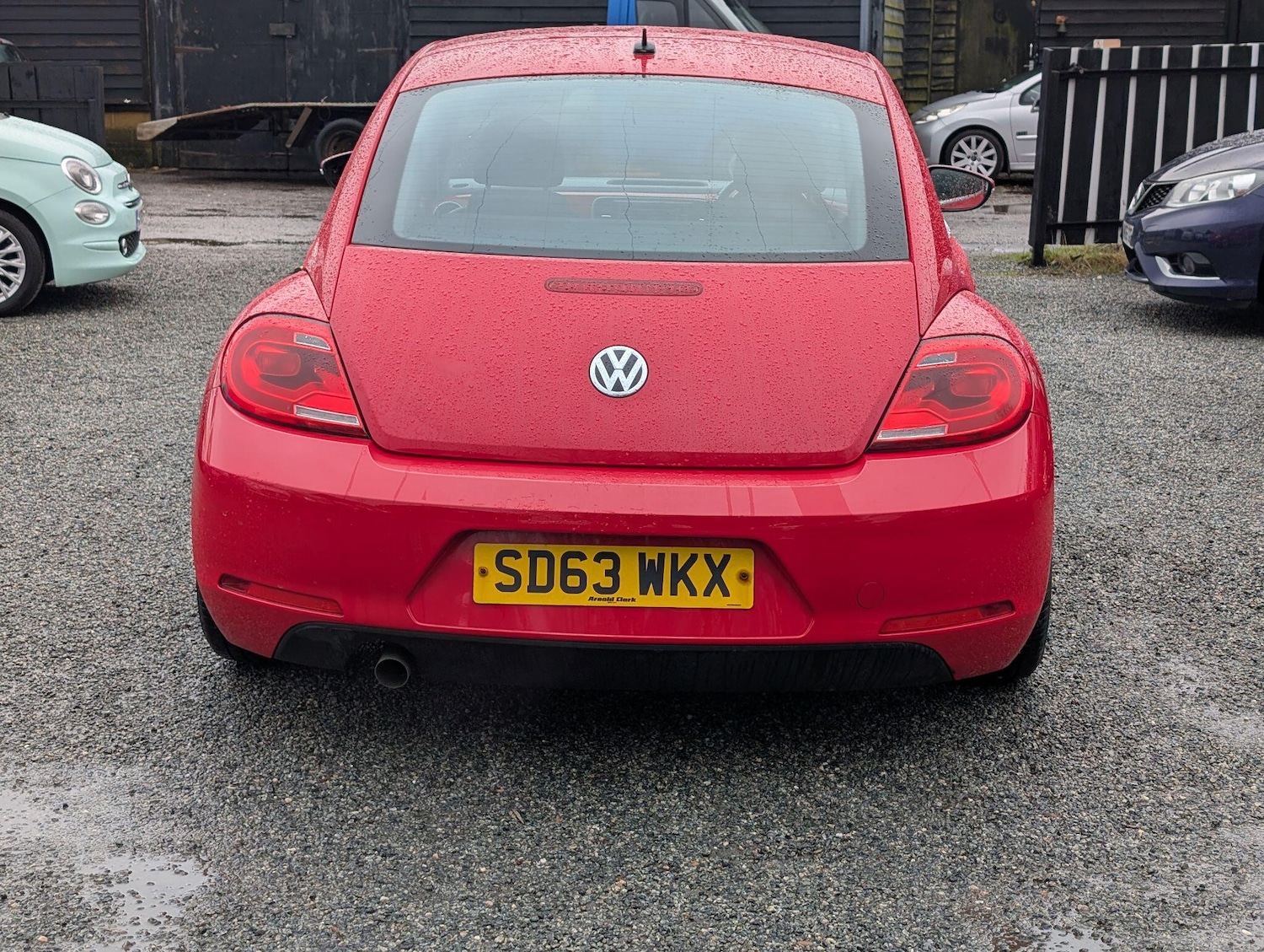 Used Volkswagen Beetle 2014 for sale - 78035129: Photo 2