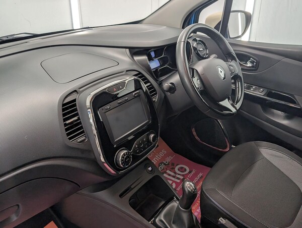 Used Renault Captur 2016 for sale - 76137797: Photo 17