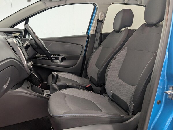 Used Renault Captur 2016 for sale - 76137797: Photo 18