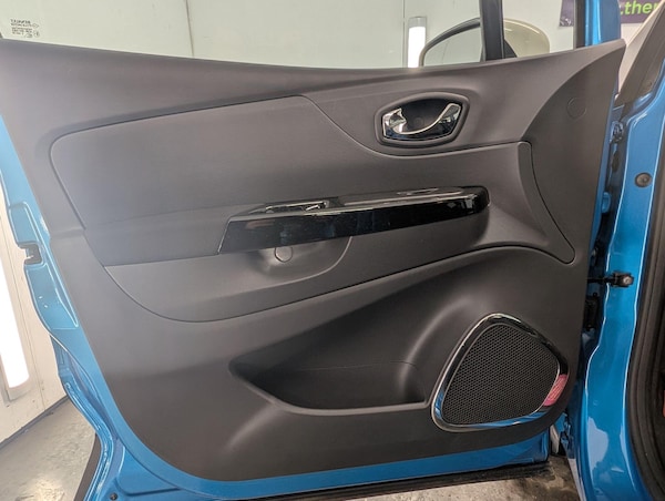 Used Renault Captur 2016 for sale - 76137797: Photo 20