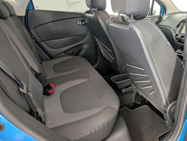 Used Renault Captur 2016 for sale - 76137797: Photo 32