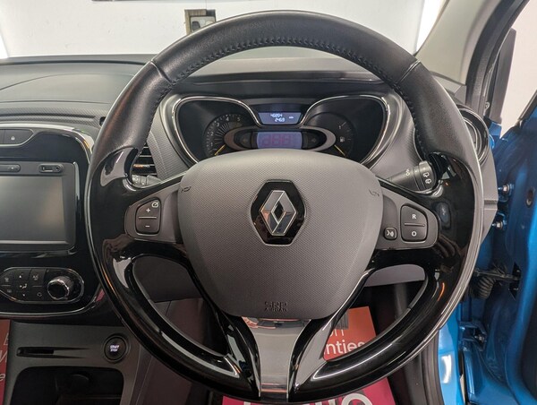 Used Renault Captur 2016 for sale - 76137797: Photo 44