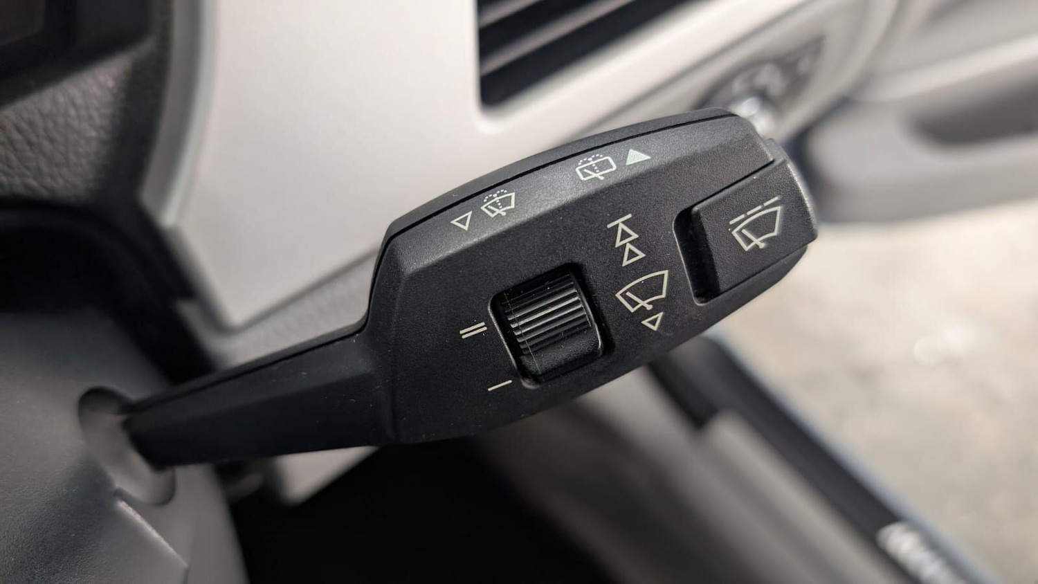 Used BMW 3 Series 2009 for sale - 77253580: Photo 36