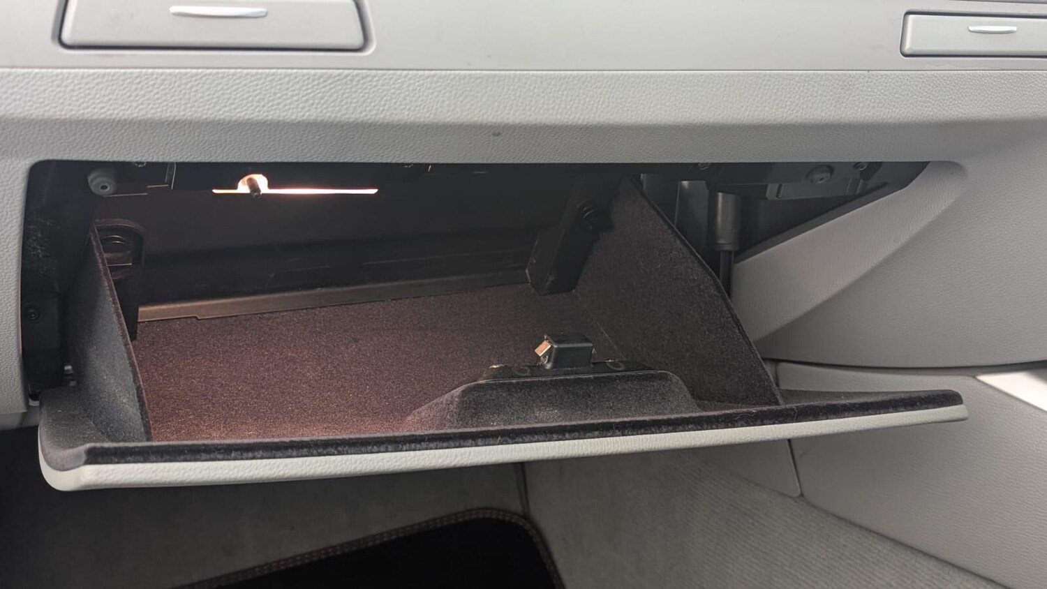 Used BMW 3 Series 2009 for sale - 77253580: Photo 59