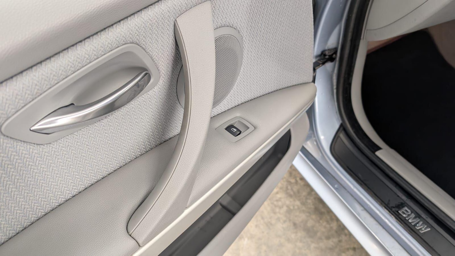 Used BMW 3 Series 2009 for sale - 77253580: Photo 81