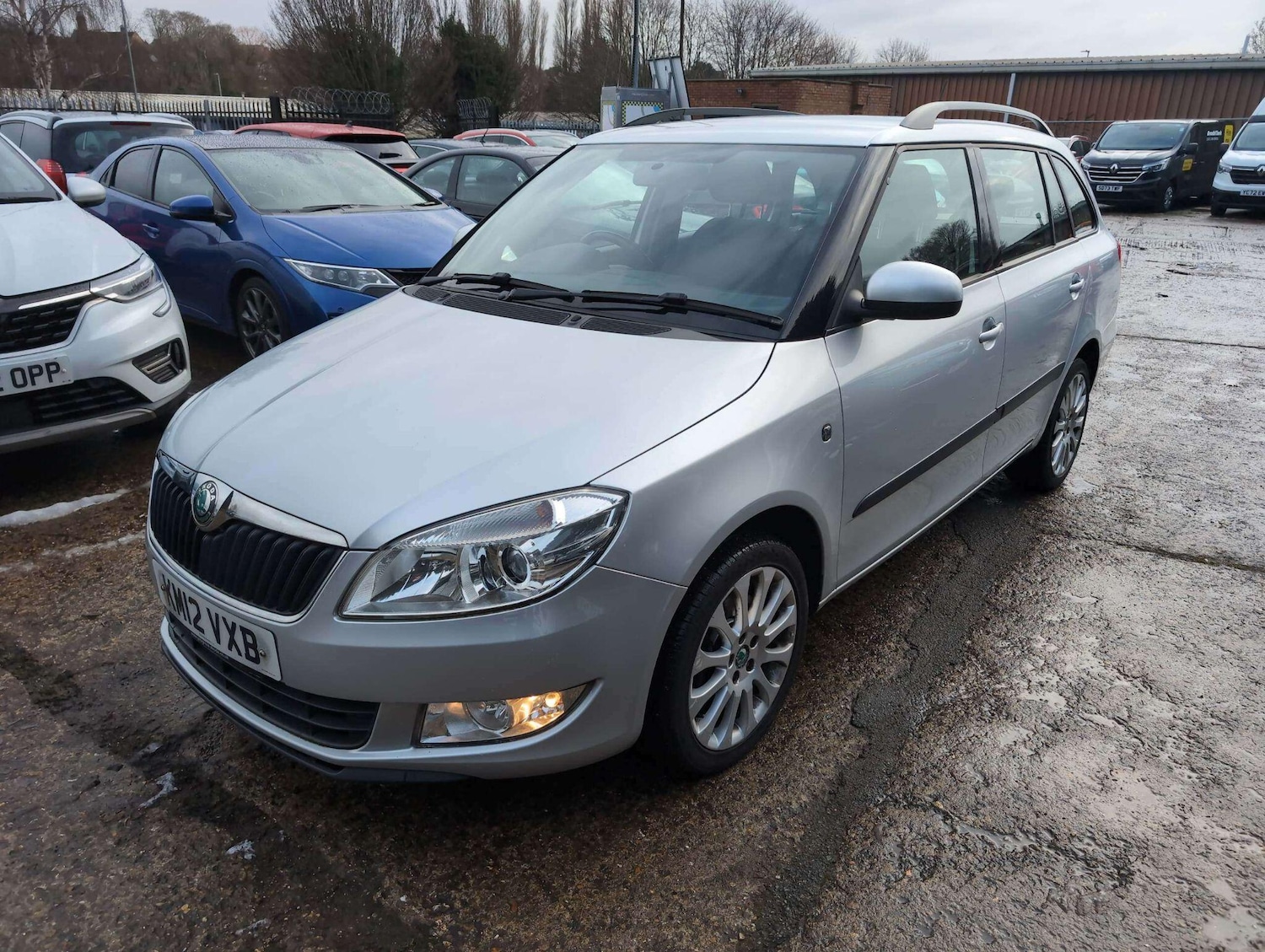 Used Skoda Fabia 2012 for sale - 77229602: Photo 2
