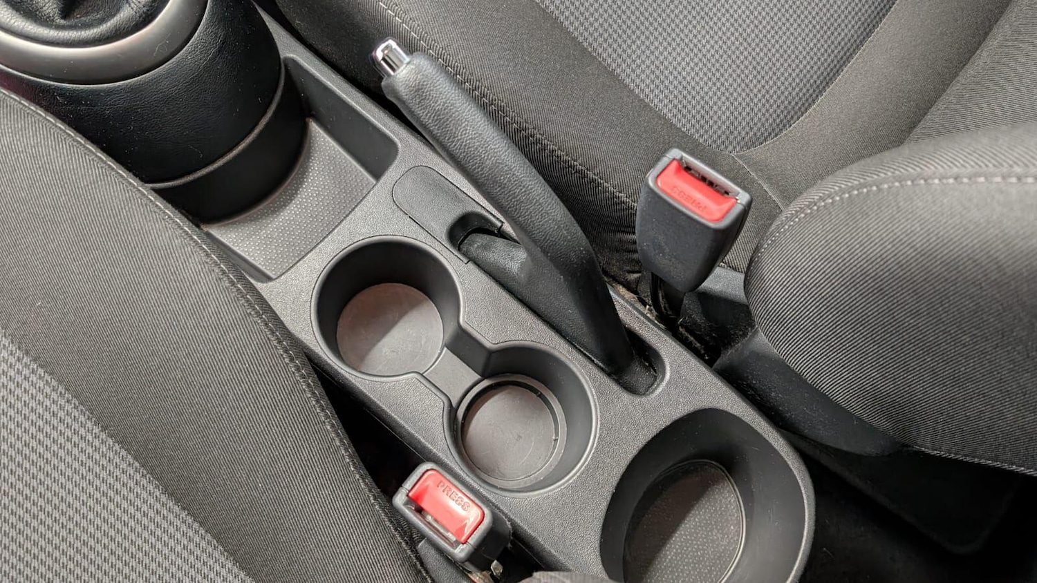 Used Hyundai i20 2014 for sale - 76608515: Photo 27